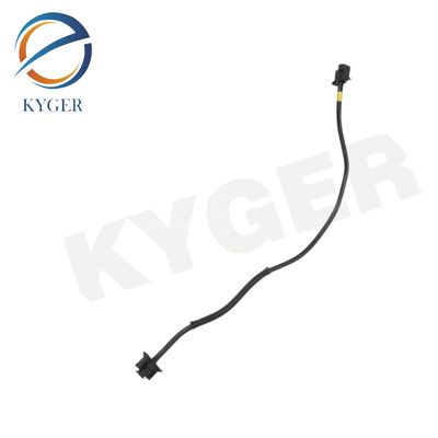 خرید LR024251 قطعات اتومبیل با کیفیت بالا مخزن انبساط لوله رادیاتور BJ32-8C012-AC برای Range Rover Evoque 2012 تولید آنلاین