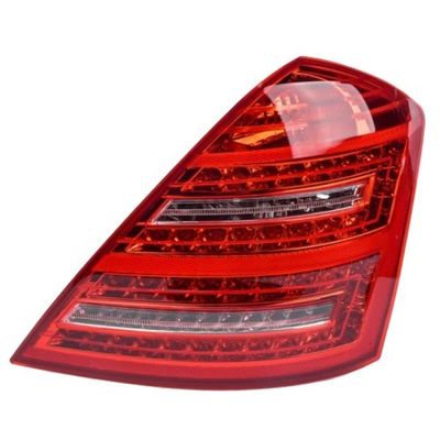 خرید چراغ دم LED سمت راست 2218201464 روشنایی بالا W221 قطعات بدن مرسدس بنز تولید آنلاین