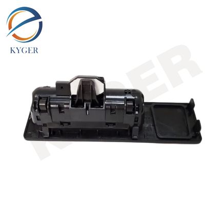 خرید ۵۱۲۴۷۳۶۸۷۵۲ کلید دکمه بوتاژ درب عقب برای BMW F11 F22 F30 F32 F45 X5 F15 F10 51247368752 تولید آنلاین