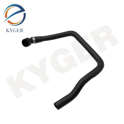 خرید قطعات خودرو لوله های رادیاتور پمپ آب لوله ورودی 64216928590 برای BMW سری 1 E81 سری 3 E90 E91 X1 E84 2009-2015 6421 6928 590 تولید آنلاین