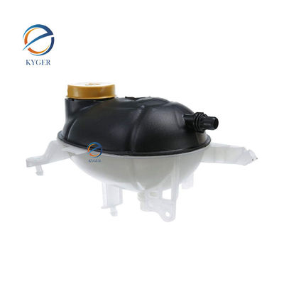 خرید 2055000049 Auto Engine Radiator Coolant Water Expansion Tank 205 500 00 49 for Mercedes Benz W205 Car Accessories تولید آنلاین