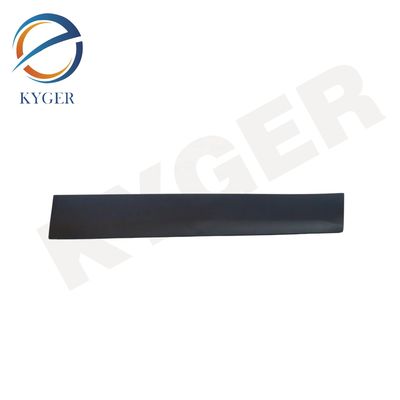 KYGER قطعات خودرو با کیفیت بالا LR116796 درب جلو راست پایین قالب مناسب برای Land Rover کشف ورزش 2015 L550